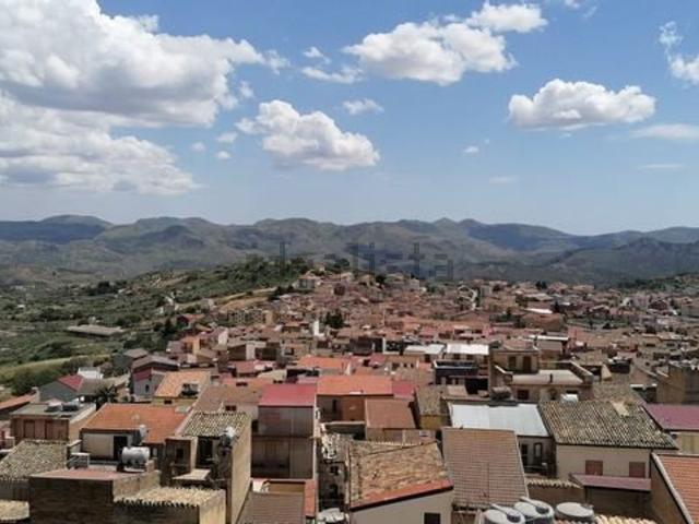 Casa in vendita a Cianciana, Agrigento