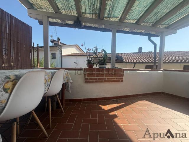 Casa in vendita a Ortola, Massa