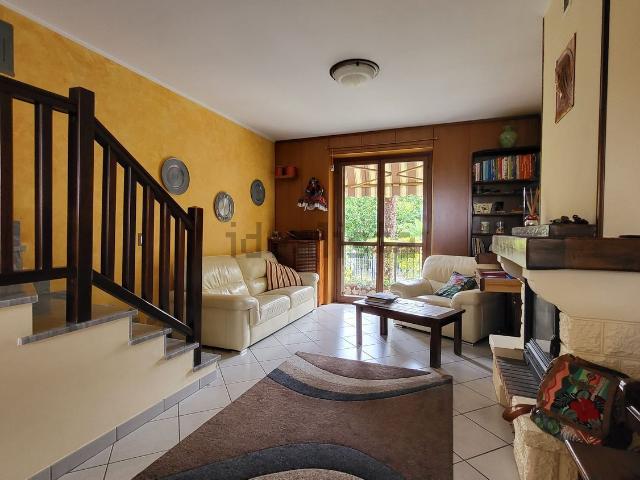 Casa in vendita a Lombardore, Torino