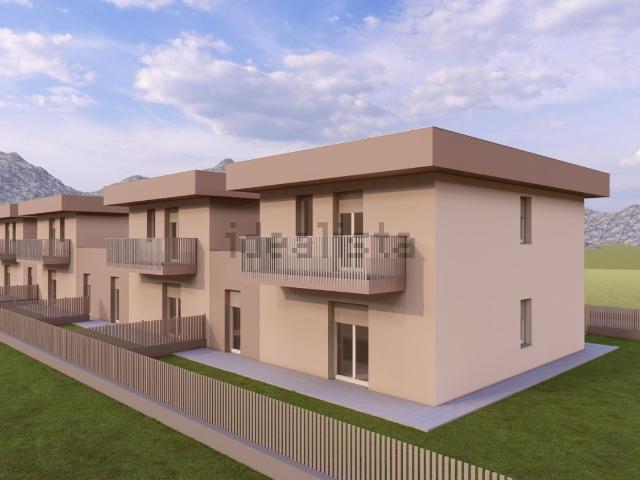 Casa in vendita a Pirlotti, Capriolo