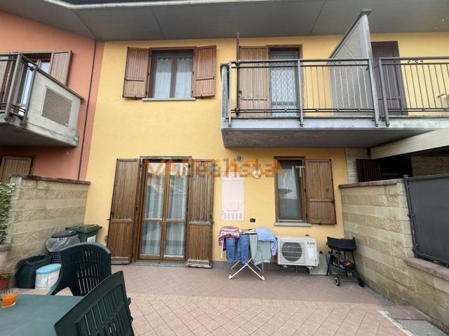 Casa in vendita a Calcio, Lombardia