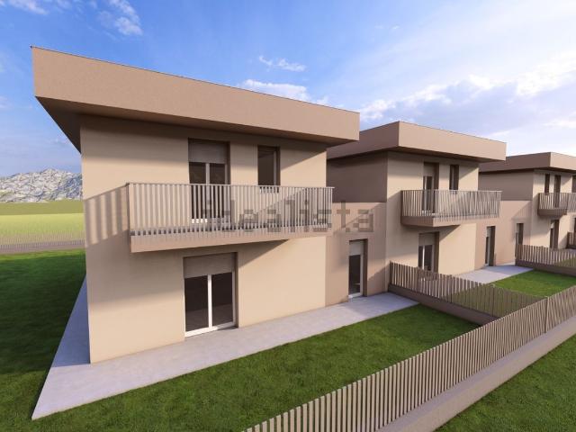 Casa in vendita a Pirlotti, Capriolo