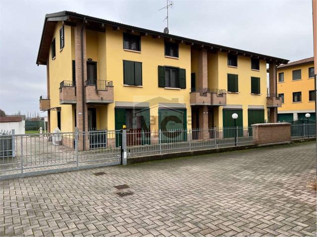 Casa in vendita a Tresinaro - Secchia, Re