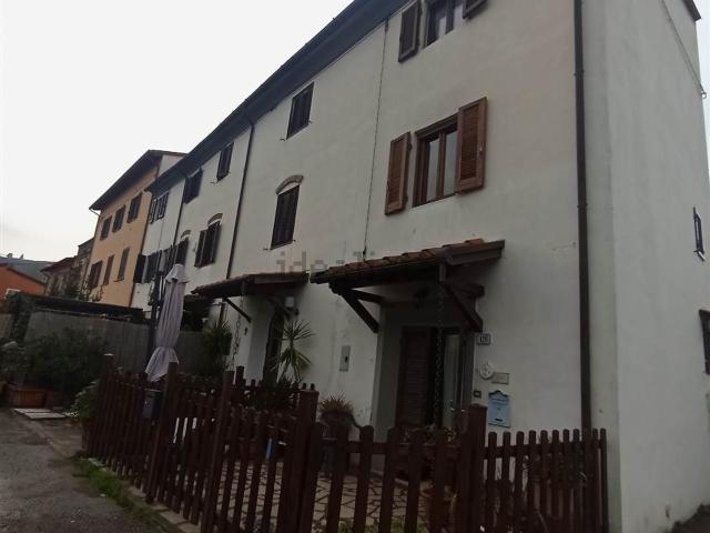 Casa in vendita a Avane, Vecchiano