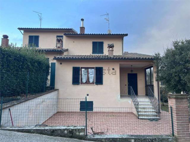 Casa in vendita a Amelia, Umbria
