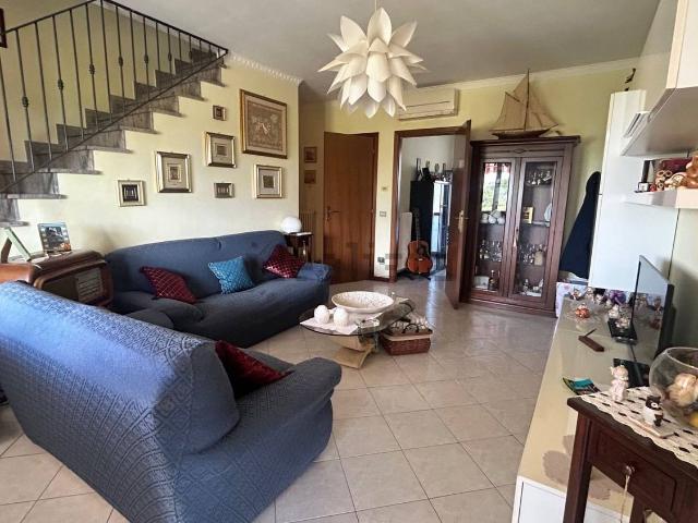Casa in vendita a Sissa Trecasali, Sissa
