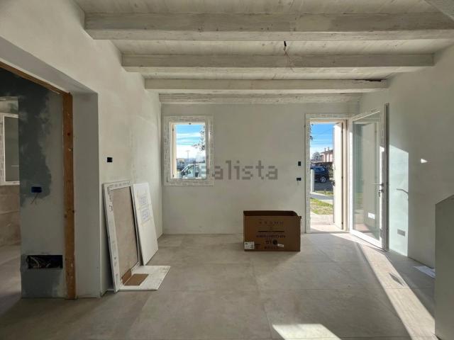 Casa in vendita a Legnago, Veneto