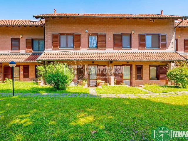 Casa in vendita a Vizzolo Predabissi, Lombardia