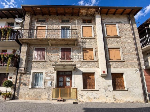 Casa in vendita a Chiàicis, Verzegnis