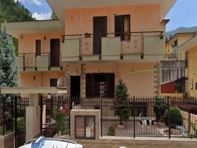 Casa in vendita a Montoro, Campania
