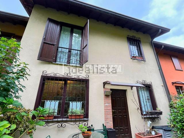 Casa in vendita a Casnate
