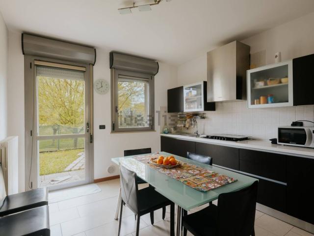 Casa in vendita a Ferrara, Reggio Emilia