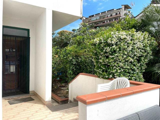 Casa in vendita a Calabria, Catanzaro