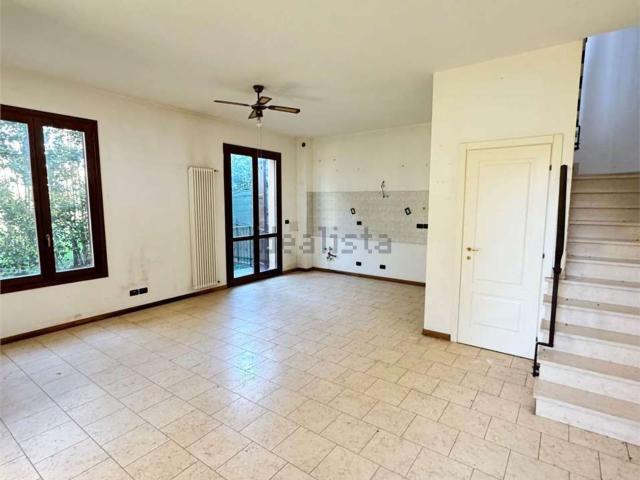 Casa in vendita a Ravenna, Reggio Emilia
