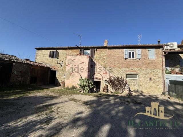 Casa in vendita a Cortona, Toscana
