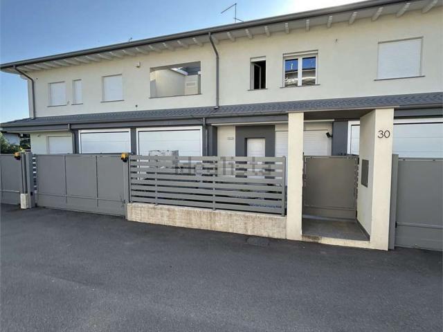 Casa in vendita a Mornico al Serio, Bergamo