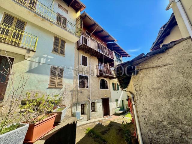 Casa in vendita a Valdilana, Piemonte