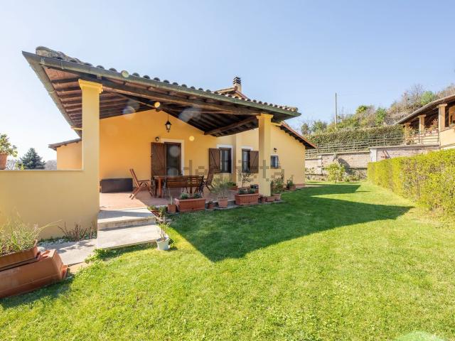 Casa in vendita a Roma Capitale, Lazio