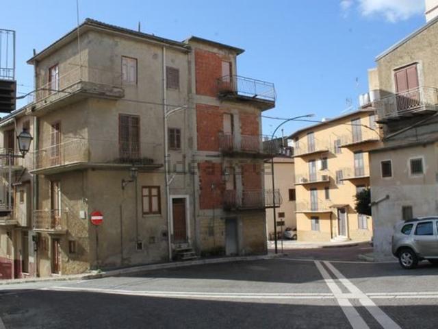 Casa in vendita a Cianciana, Agrigento