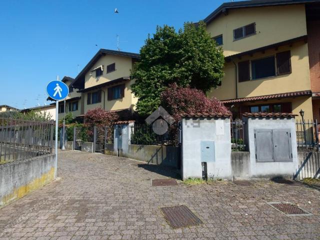 Casa in vendita a Zelo Buon Persico, Lombardia