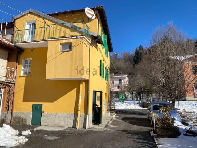 Casa in vendita a Murialdo, Liguria
