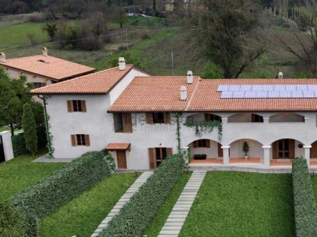 Casa in vendita a Figline e Incisa Valdarno, Figline Valdarno