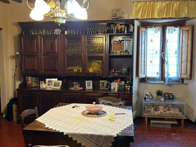 Casa in vendita a Unione Comuni Garfagnana, Fabbriche Di Vallico