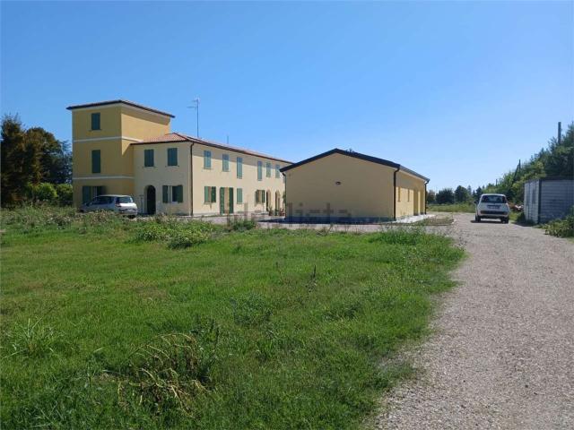 Casa in vendita a Unione Comuni Modenesi Area Nord, Cavezzo