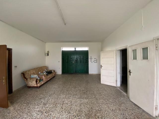 Casa in vendita a Unione delle Terre d'Argine, Novi Di Modena