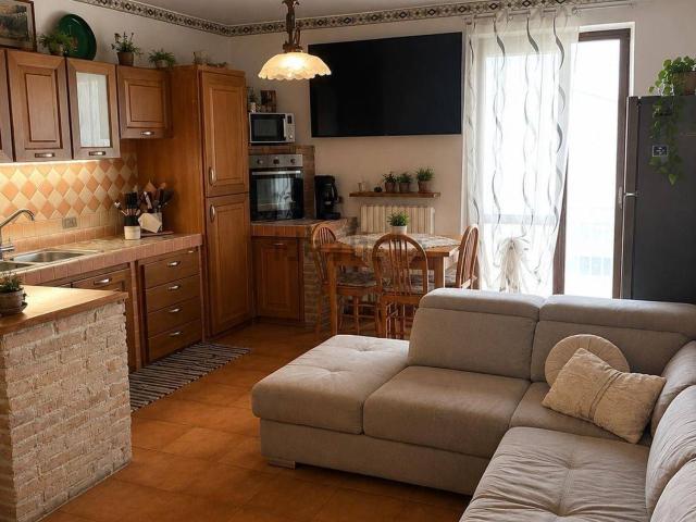 Casa in vendita a Desenzano Del Garda, Lombardia