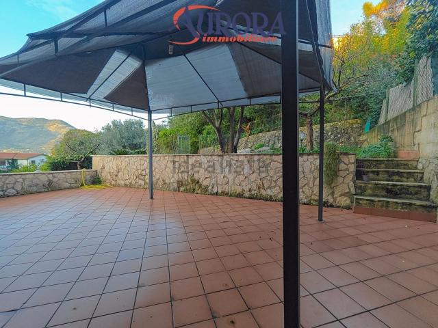 Casa in vendita a Borgo Cipollata, Terracina