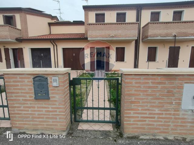 Casa in vendita a Unione Terre e Fiumi, Copparo