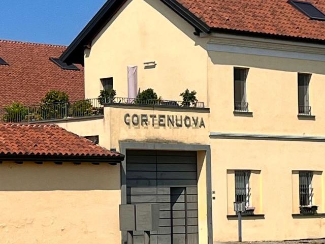 Casa in vendita a Torrion Quartara, Novara