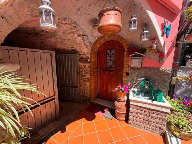 Casa in vendita a Luni, Liguria