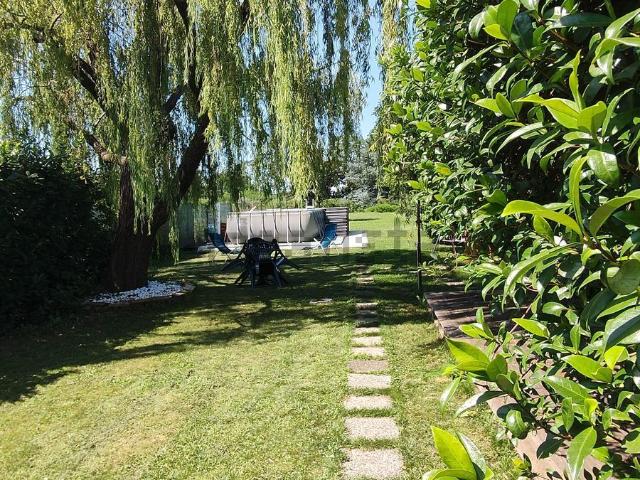 Casa in vendita a Capriva Del Friuli, Friuli-Venezia Giulia