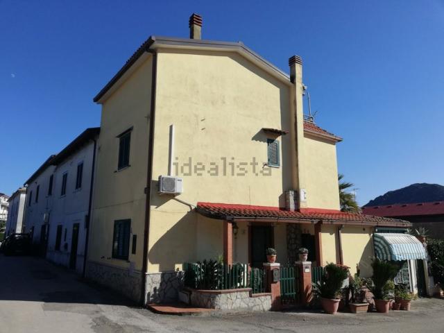 Casa in vendita a Piana Di Monte Verna, Campania