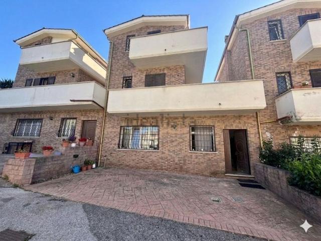 Casa in vendita a Roma Capitale, Lazio
