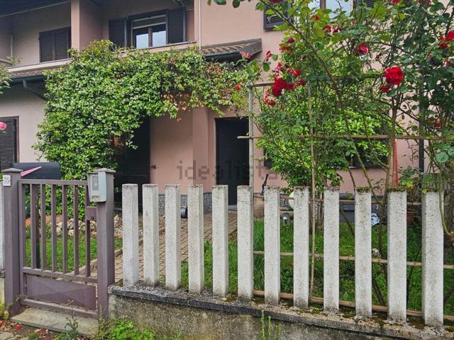 Casa in vendita a Stroppiana, Vercelli