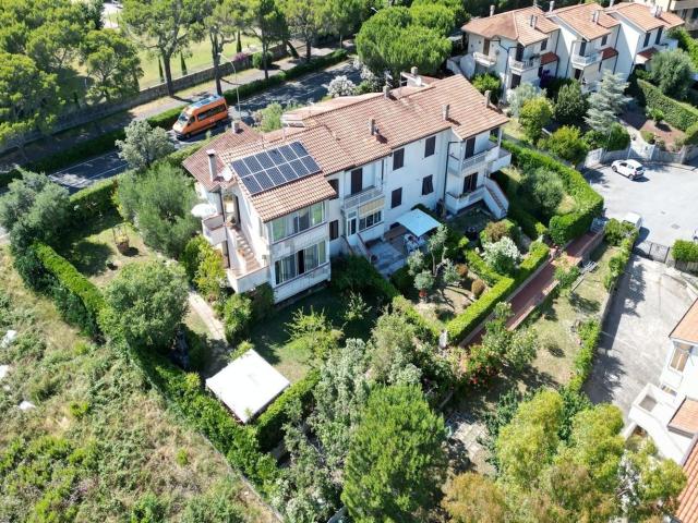 Casa in vendita a Castiglioncello, Rosignano Marittimo