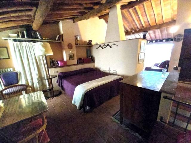 Casa in vendita a Castelvecchio di Compito, Capannori