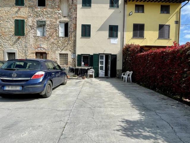 Casa in vendita a Porcari, Toscana