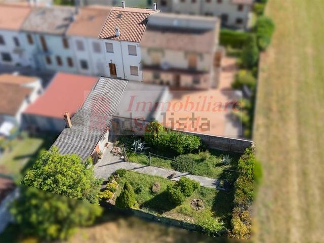 Casa in vendita a Sermide e Felonica, Sermide