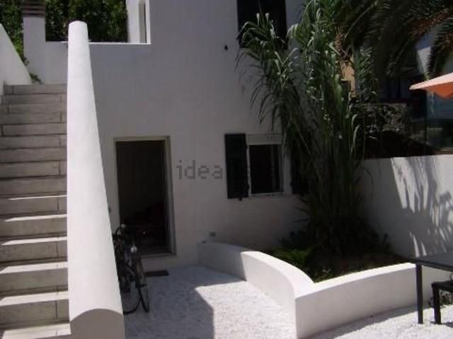 Casa in vendita a Marina di Carrara, Carrara