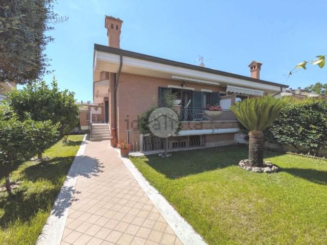 Casa in vendita a Roma Capitale, Lazio