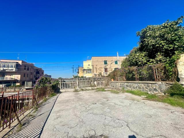 Casa in vendita a Municipalità 6, Campania