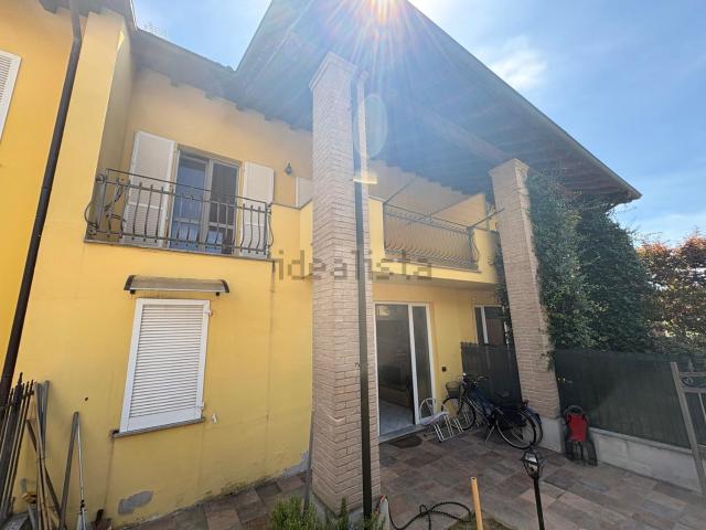 Casa in vendita a Mede, Pavia