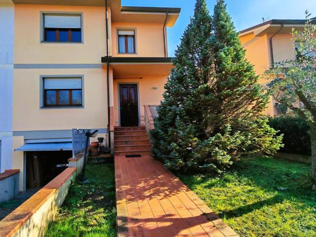 Casa in vendita a Capannori, Toscana