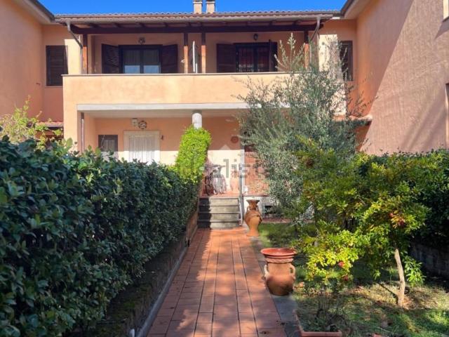 Casa in vendita a Civita Castellana, Lazio