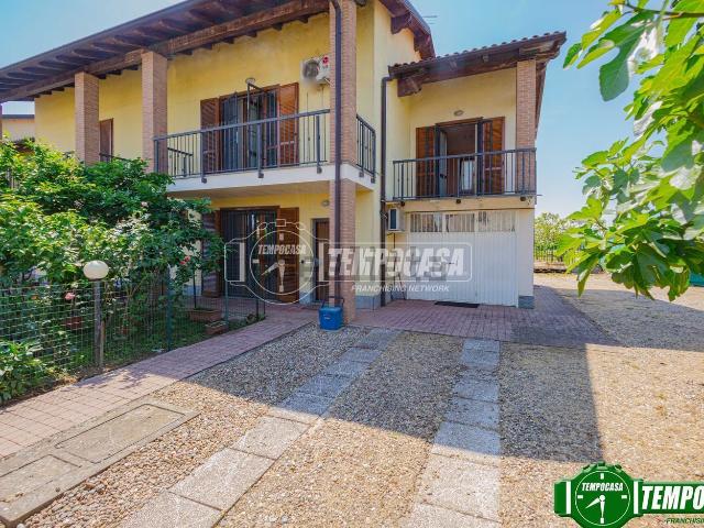 Casa in vendita a Linarolo, Lombardia