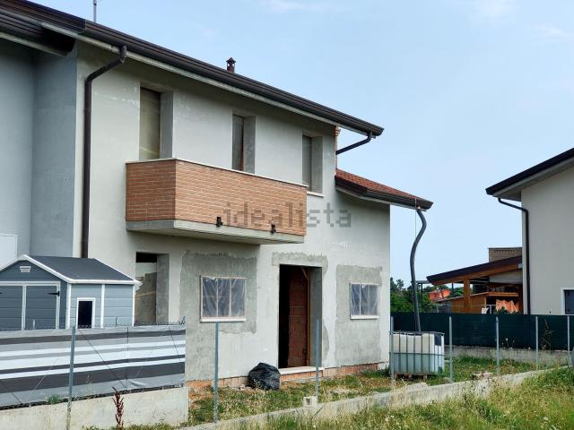 Casa in vendita a Porto Viro, Veneto